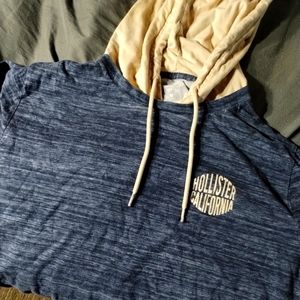 Hollister Hooded Tee